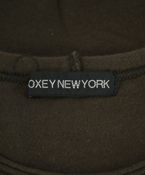 FOXEY NEWYORK เสื้อยืด/เสื้อท็อปส์