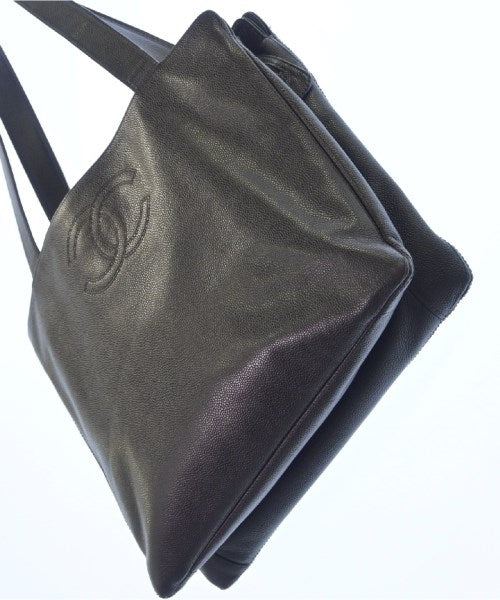 CHANEL กระเป๋าถือขนาดใหญ่