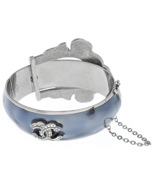 CHANEL สร้อยข้อมือ/กำไล