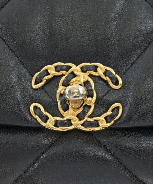 CHANEL กระเป๋าสะพาย