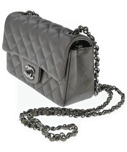 CHANEL กระเป๋าสะพาย