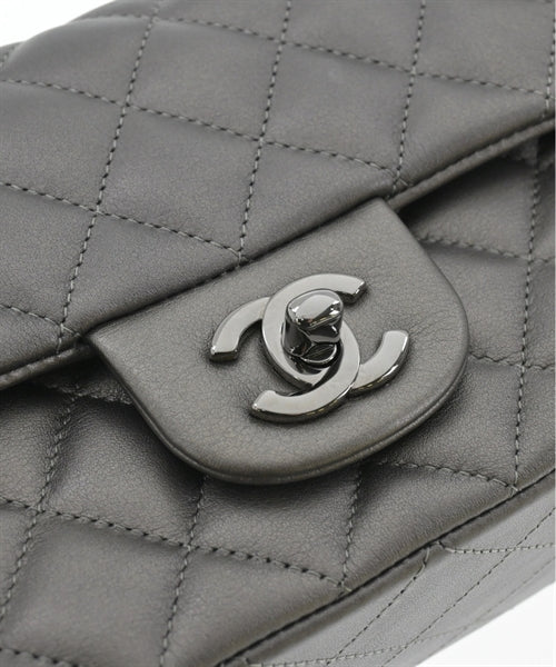CHANEL กระเป๋าสะพาย