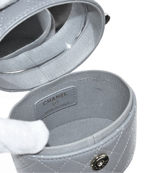 CHANEL กระเป๋าสะพาย