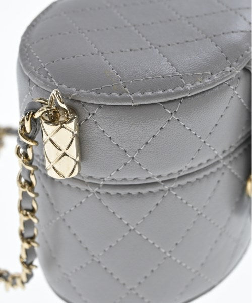 CHANEL กระเป๋าสะพาย