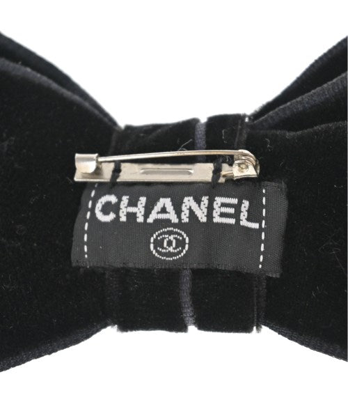CHANEL เข็มกลัด/ดอกไม้ติดเสื้อ