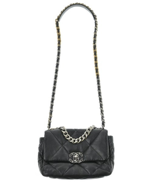CHANEL กระเป๋าสะพาย