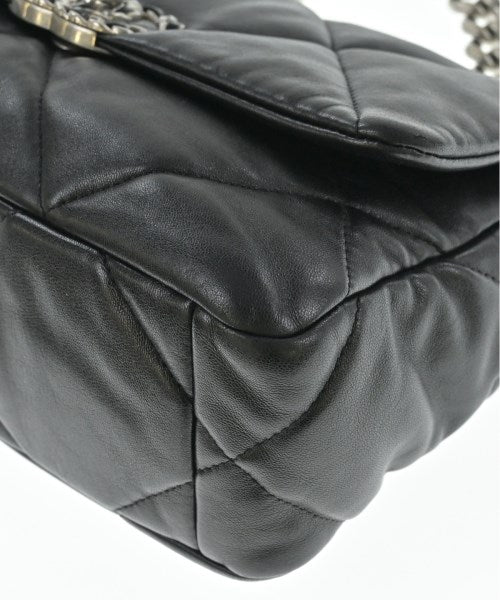 CHANEL กระเป๋าสะพาย
