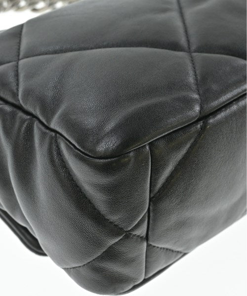 CHANEL กระเป๋าสะพาย