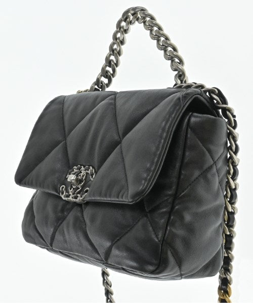 CHANEL กระเป๋าสะพาย