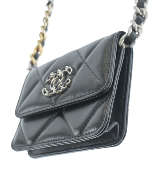 CHANEL กระเป๋าสะพาย