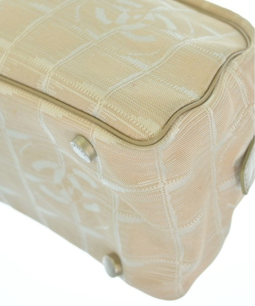 CHANEL กระเป๋าใส่อุปกรณ์ขนาดใหญ่