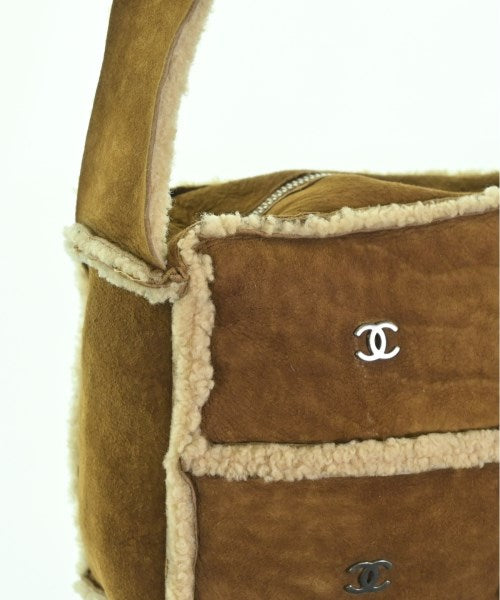 CHANEL กระเป๋าสะพาย