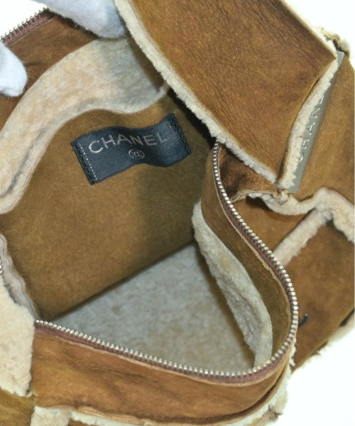 CHANEL กระเป๋าถือ