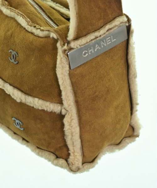 CHANEL กระเป๋าถือ