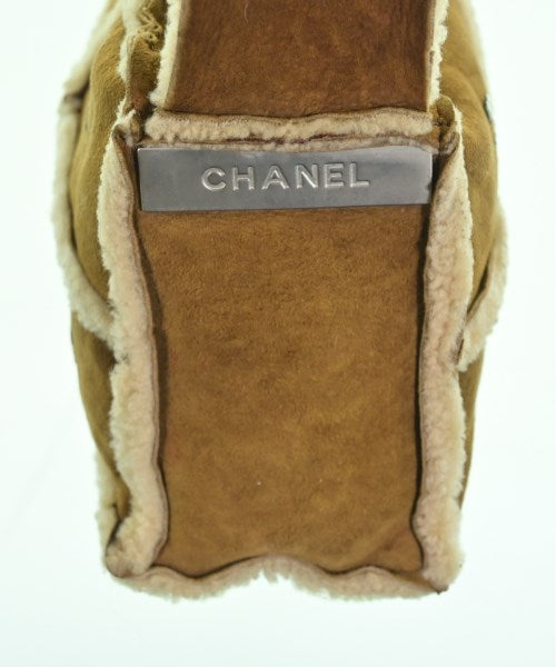 CHANEL กระเป๋าถือ