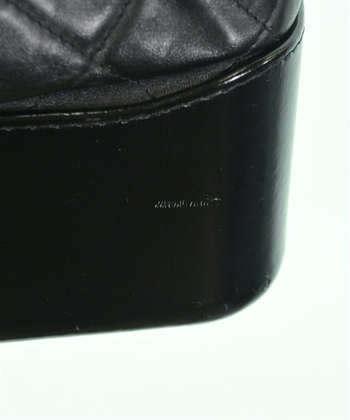 CHANEL กระเป๋าสะพาย