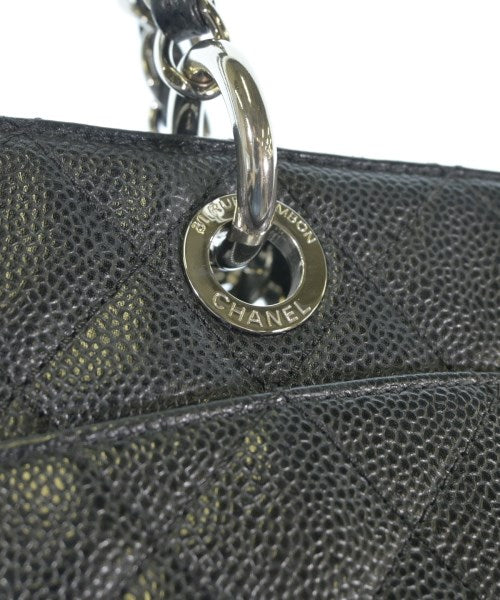 CHANEL กระเป๋าถือขนาดใหญ่