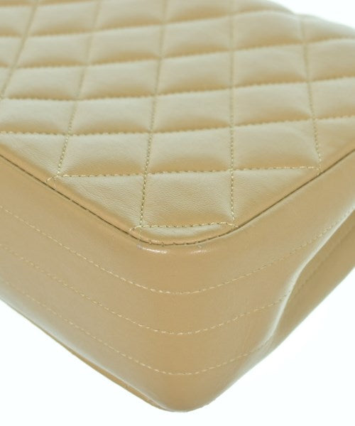 CHANEL กระเป๋าสะพาย