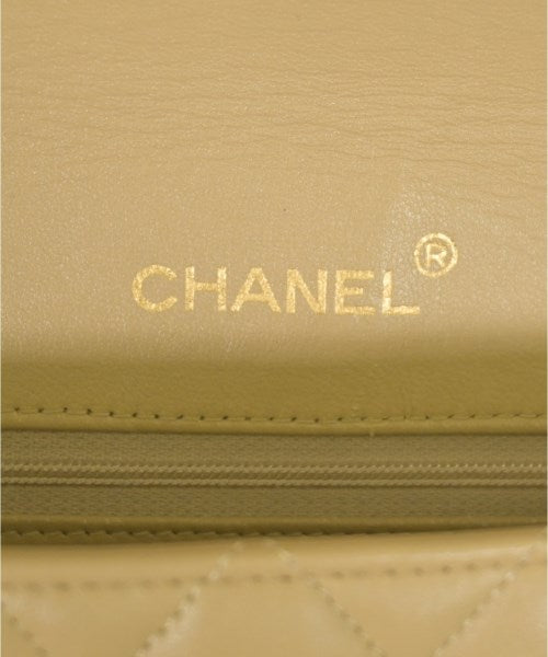 CHANEL กระเป๋าสะพาย