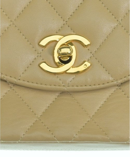 CHANEL กระเป๋าสะพาย