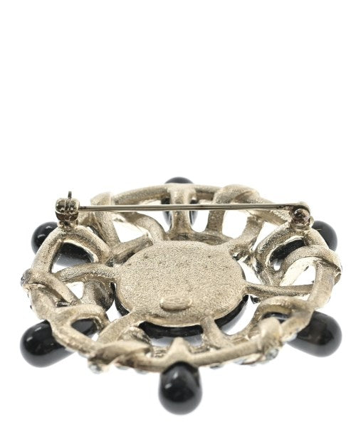 CHANEL เข็มกลัด/ดอกไม้ติดเสื้อ