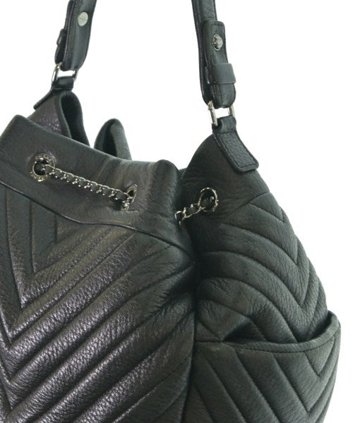 CHANEL กระเป๋าถือ