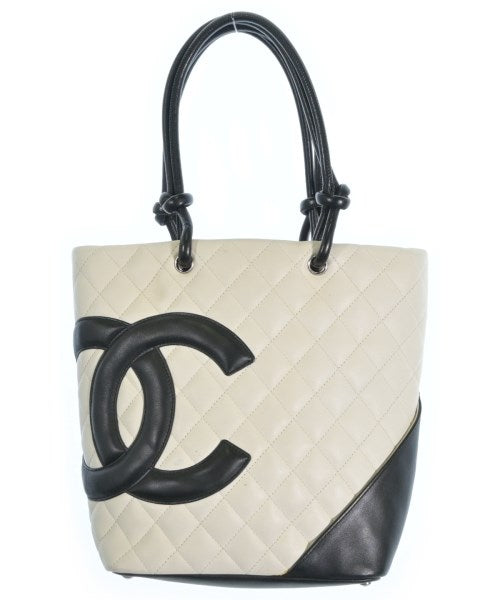 CHANEL กระเป๋าถือขนาดใหญ่