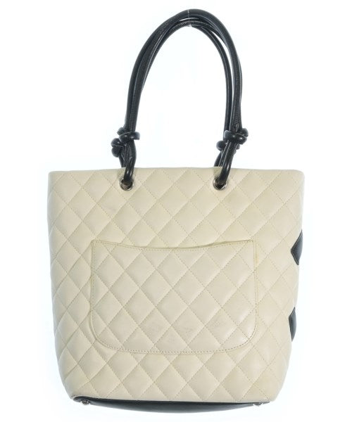 CHANEL กระเป๋าถือขนาดใหญ่