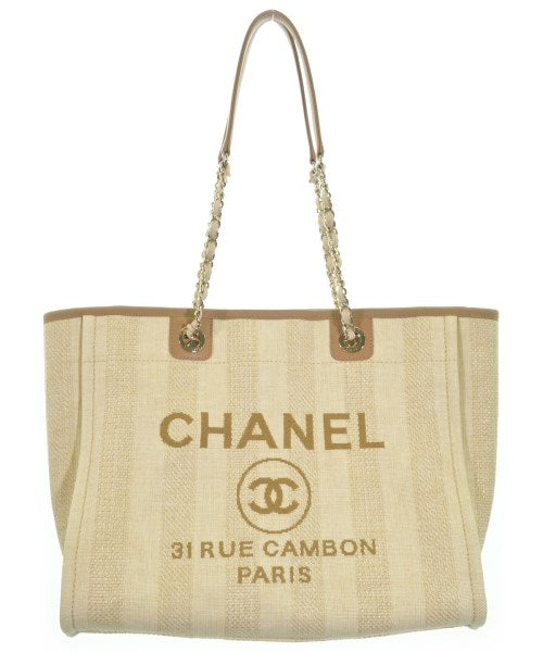 CHANEL กระเป๋าถือขนาดใหญ่