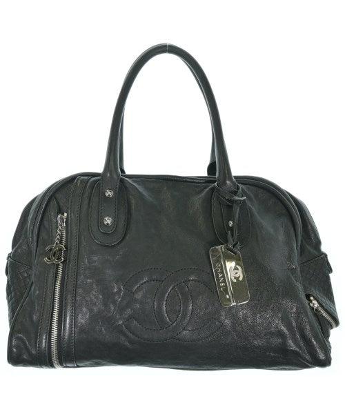 CHANEL กระเป๋าใส่อุปกรณ์ขนาดใหญ่