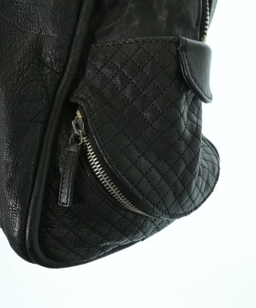 CHANEL กระเป๋าใส่อุปกรณ์ขนาดใหญ่