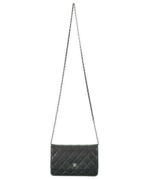 CHANEL กระเป๋าสะพาย