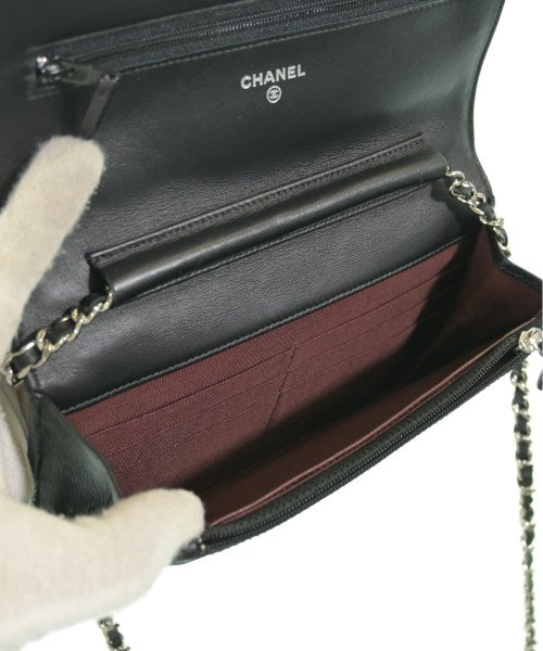 CHANEL กระเป๋าสะพาย