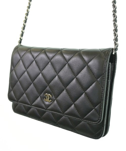 CHANEL กระเป๋าสะพาย