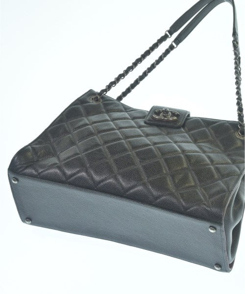 CHANEL กระเป๋าสะพาย
