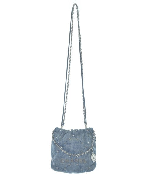 CHANEL กระเป๋าสะพาย