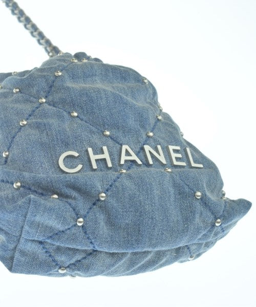 CHANEL กระเป๋าสะพาย