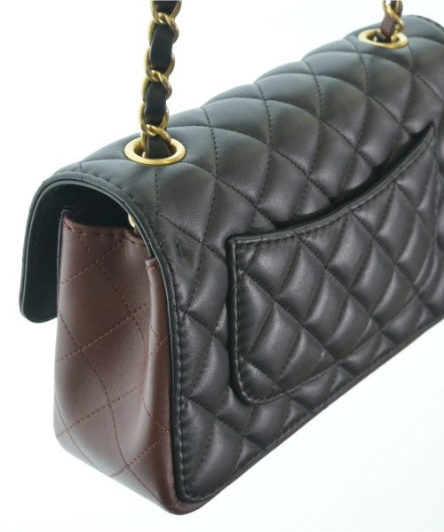 CHANEL กระเป๋าสะพาย