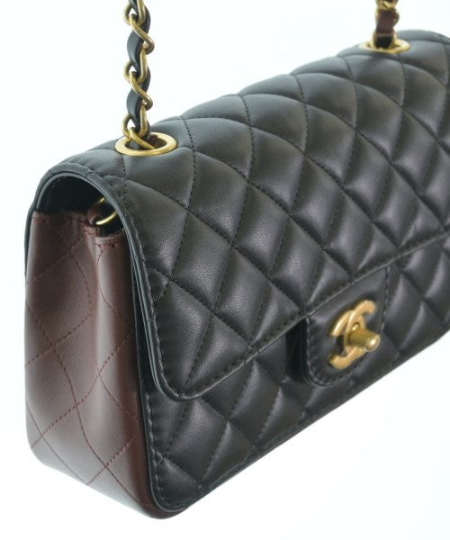 CHANEL กระเป๋าสะพาย