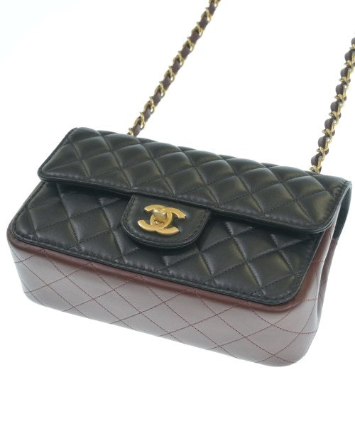 CHANEL กระเป๋าสะพาย