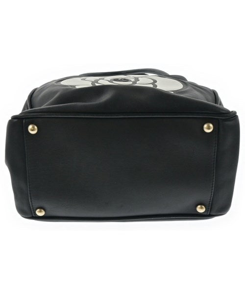 CHANEL กระเป๋าถือขนาดใหญ่