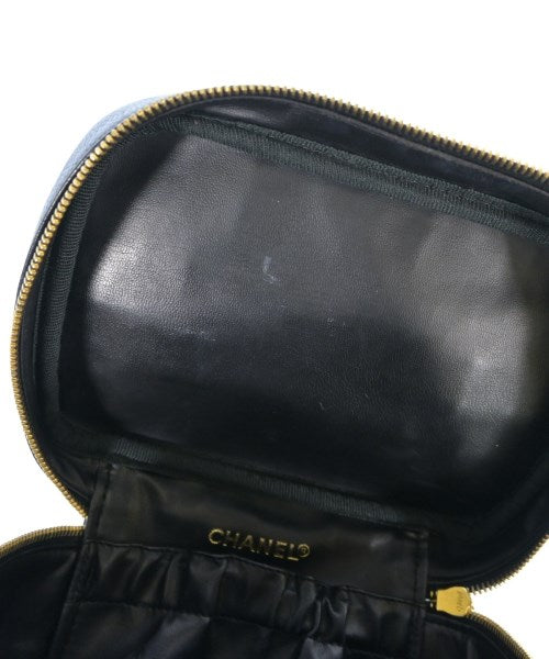 CHANEL กระเป๋าถือ