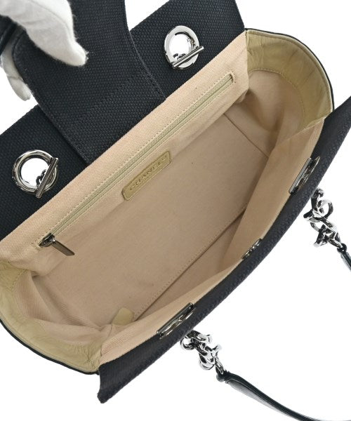 CHANEL กระเป๋าถือ