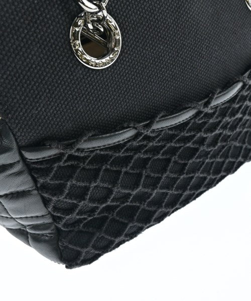 CHANEL กระเป๋าถือ