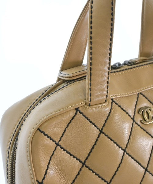 CHANEL กระเป๋าถือ