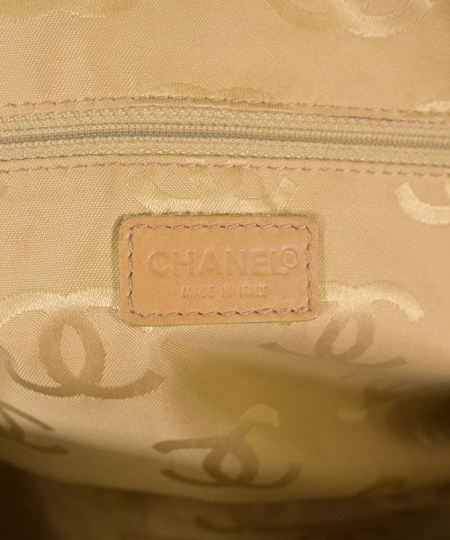 CHANEL กระเป๋าถือ
