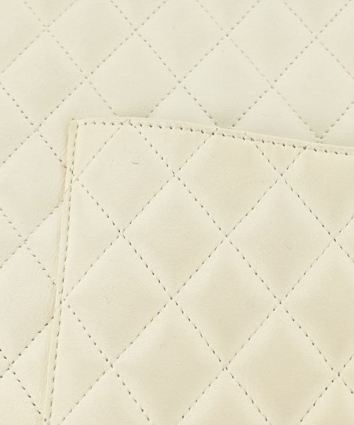 CHANEL กระเป๋าถือขนาดใหญ่