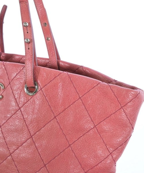 CHANEL กระเป๋าถือ