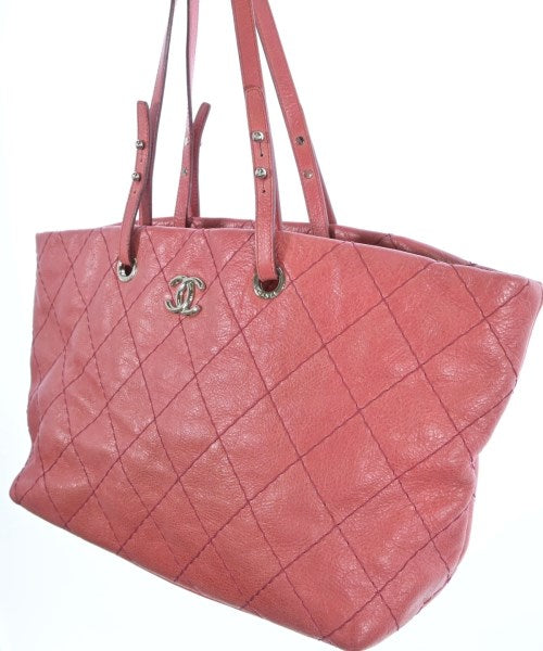 CHANEL กระเป๋าถือ
