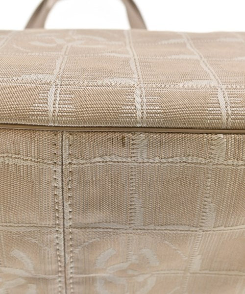 CHANEL กระเป๋าถือขนาดใหญ่